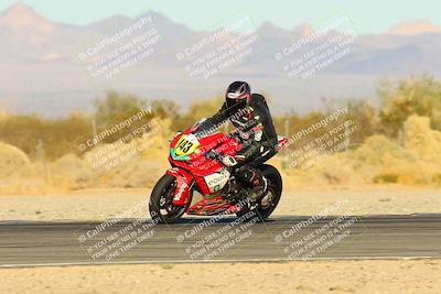 media/Dec-07-2024-CVMA (Sat) [[21c5f1ef85]]/Race 11-Amateur Supersport Open/